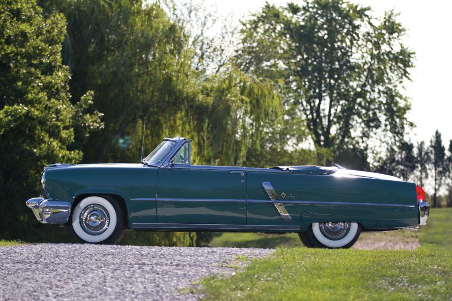  Lincoln Capri Special Custom Convertible 1953 года  (фото 8 из 18)